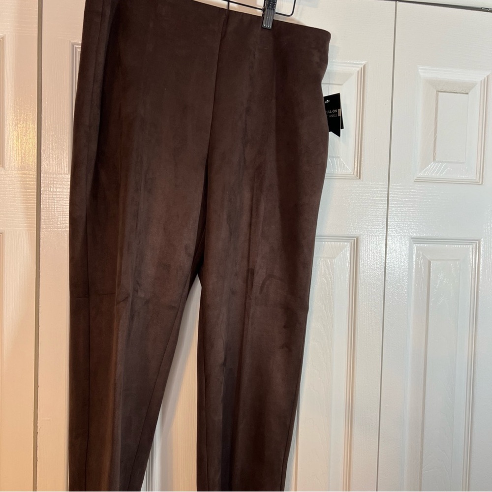 The Limited Pants Size Large Pull-on Mid-rise Elastic Waist  Straight Leg‎ Ankle